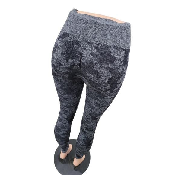 Gymshark Adapt Camo Seamless Leggings Women's S Athleisure Workout Gym‎ Pants - Picture 11 of 12